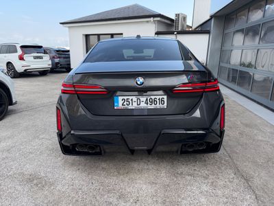 2025 BMW M5