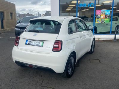 2025 Fiat 500e