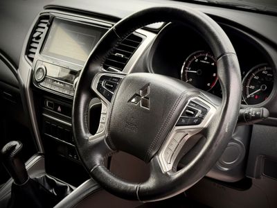 2020 Mitsubishi L200