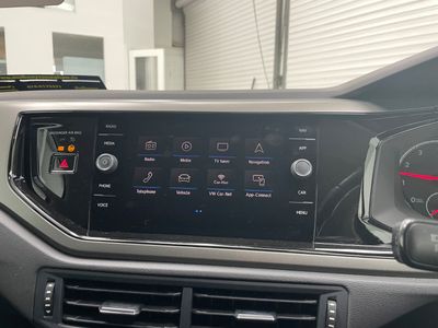 2018 Volkswagen Polo