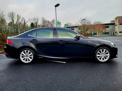 2016 Lexus IS
