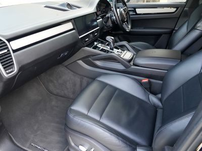 2020 Porsche Cayenne