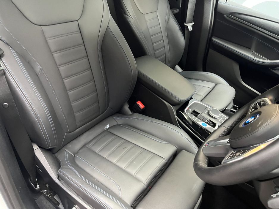 2024 BMW iX3