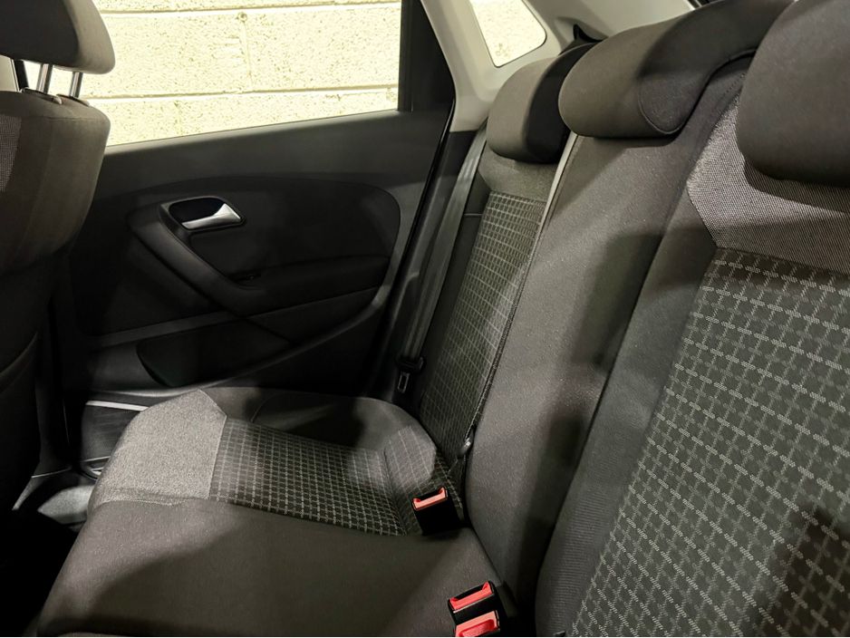 2016 Volkswagen Polo