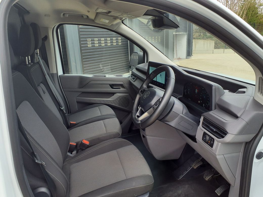 2025 Volkswagen Transporter