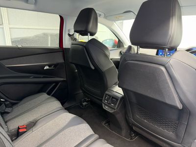 2020 Peugeot 5008