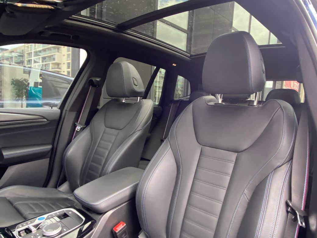 2024 BMW iX3