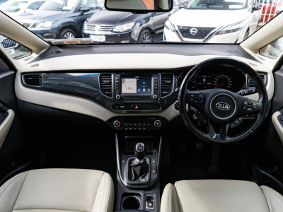 2018 Kia Carens