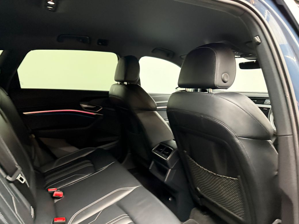 2024 Audi Q8 e-tron