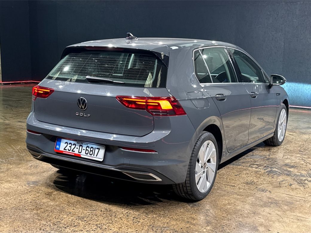 2023 Volkswagen Golf