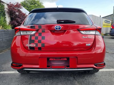 2016 Toyota Auris
