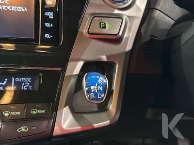 2021 Toyota Prius Alpha