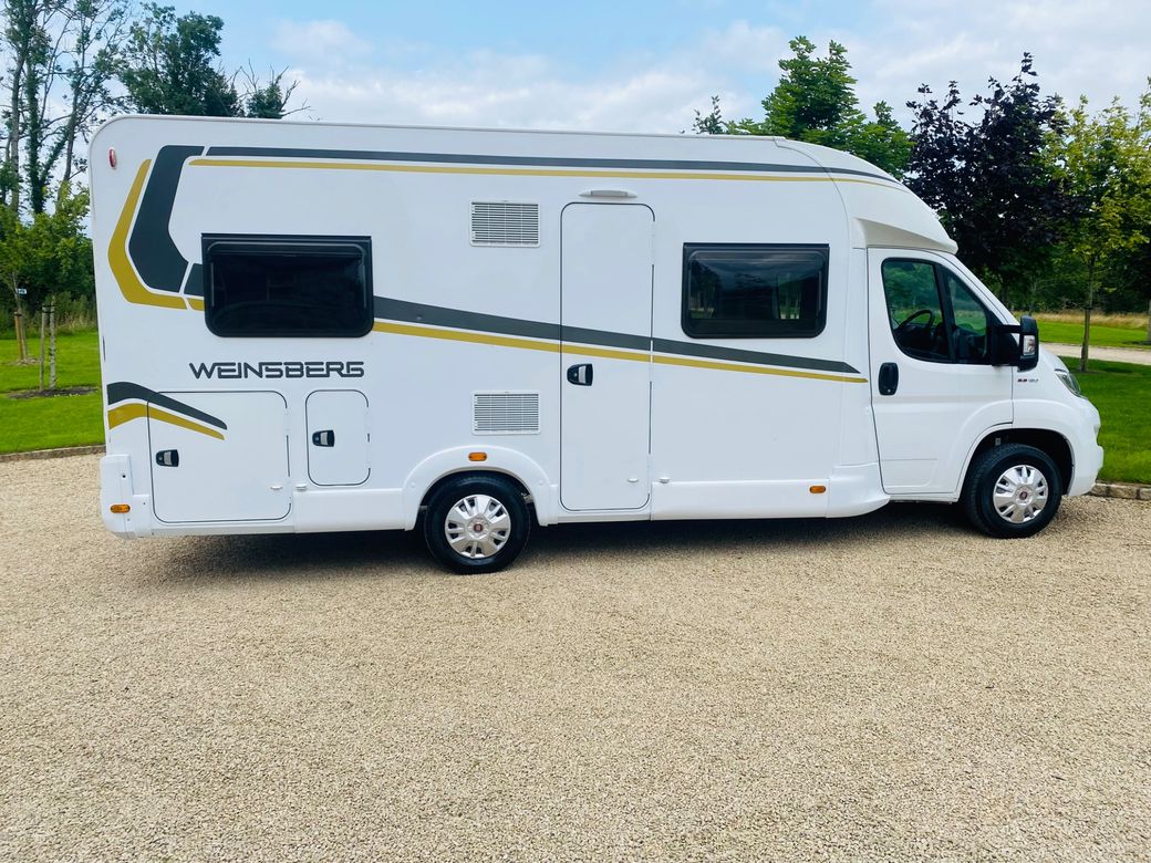 2021 WEINSBERG CARA SUITE 650 5 BERTH R.H.D 