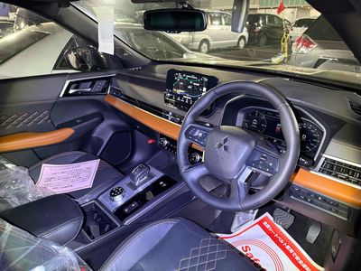 2023 Mitsubishi Outlander