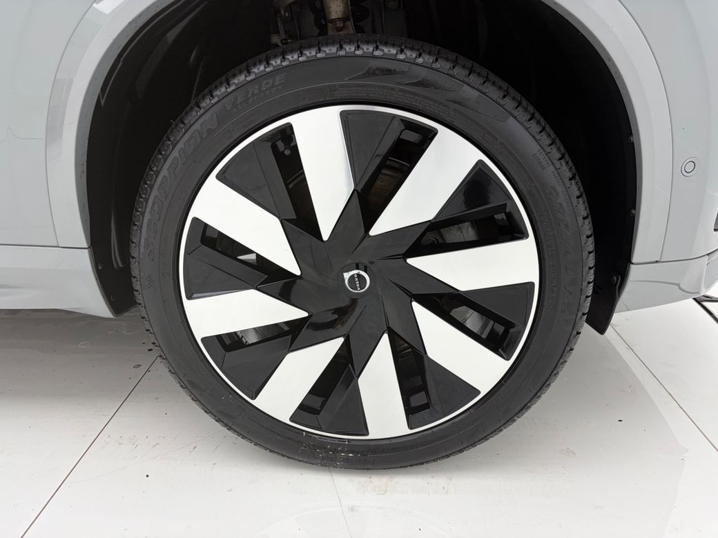 2024 Volvo XC90