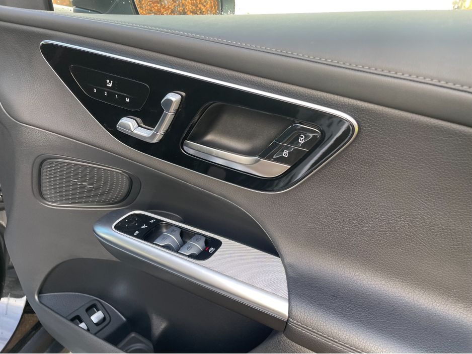 2024 Mercedes-Benz GLC Class