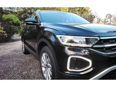 2025 Volkswagen T-Roc