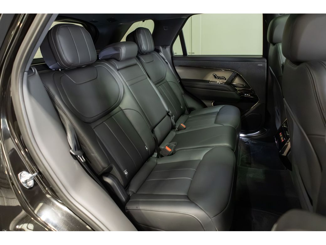 2026 Land Rover Range Rover Sport