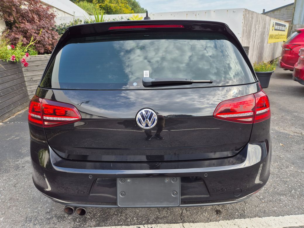 2016 Volkswagen Golf