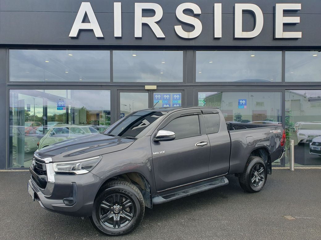 2022 Toyota Hilux