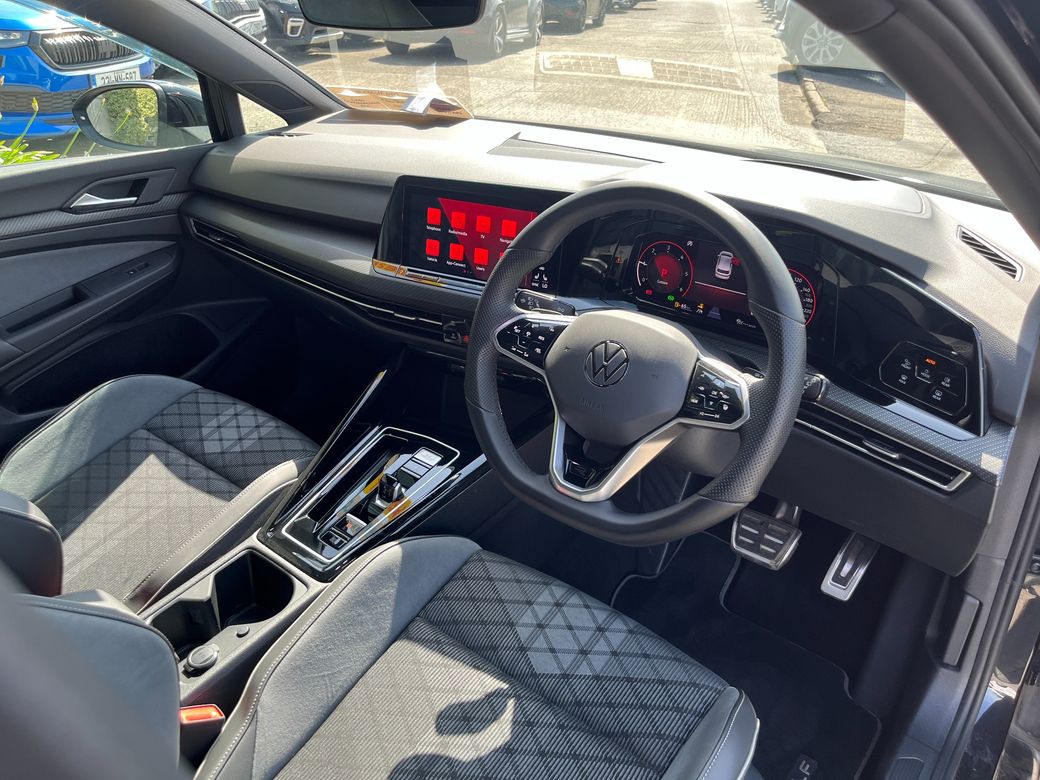 2023 Volkswagen Golf
