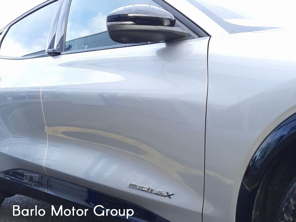 2021 Ford Mustang Mach-e