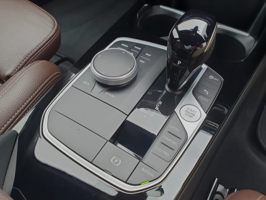 2024 BMW 218