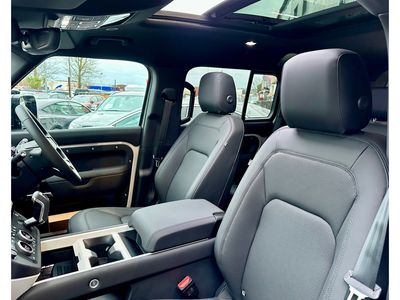 2026 Land Rover Defender