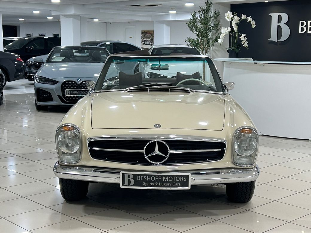 1971 Mercedes-Benz SL Class
