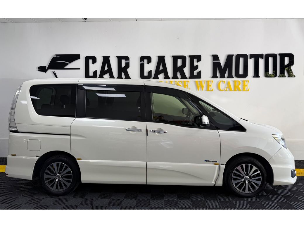 2015 Nissan Serena