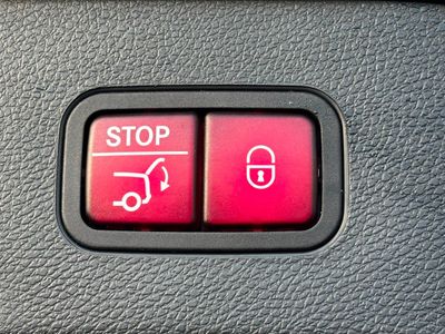 2022 Mercedes-Benz EQC