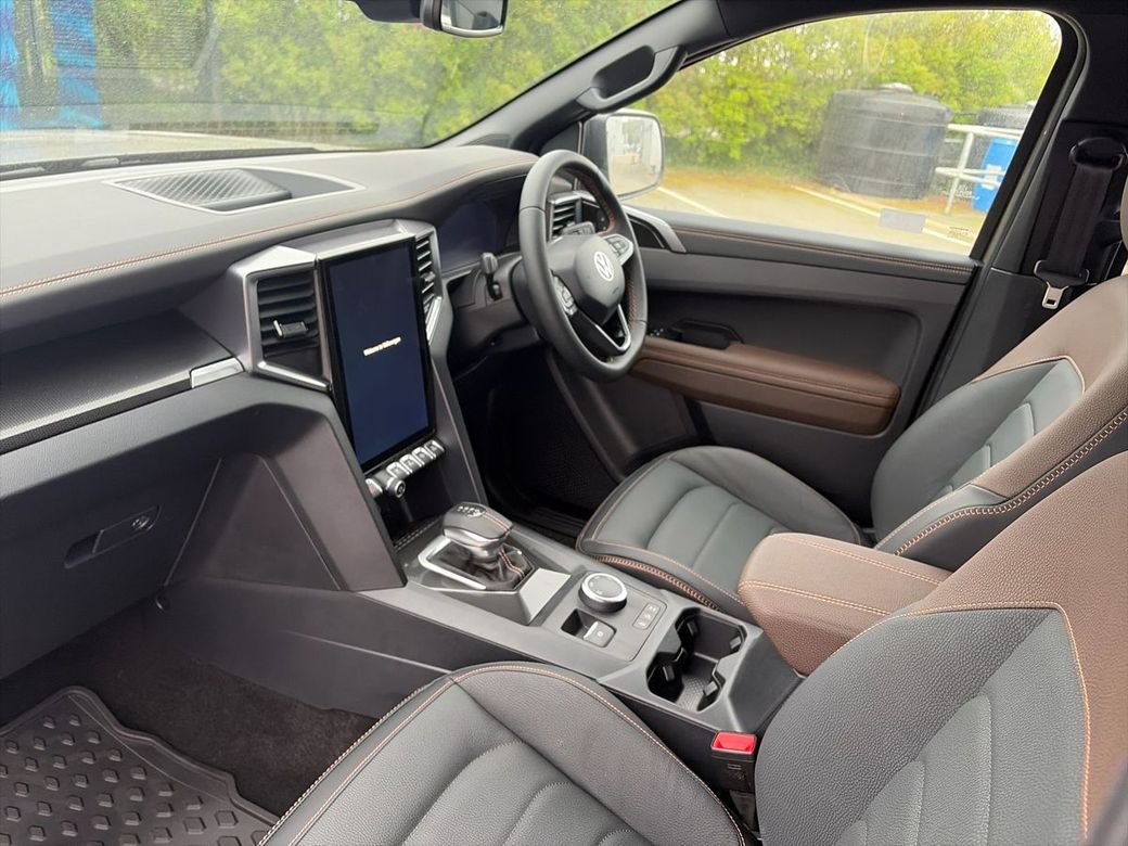 2025 Volkswagen Amarok
