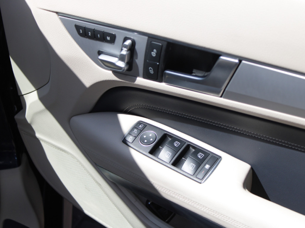 2016 Mercedes-Benz E 250