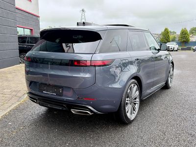 2025 Land Rover Range Rover Sport