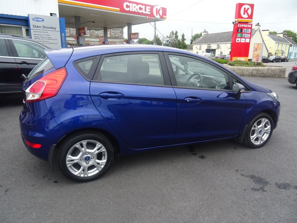 2016 Ford Fiesta
