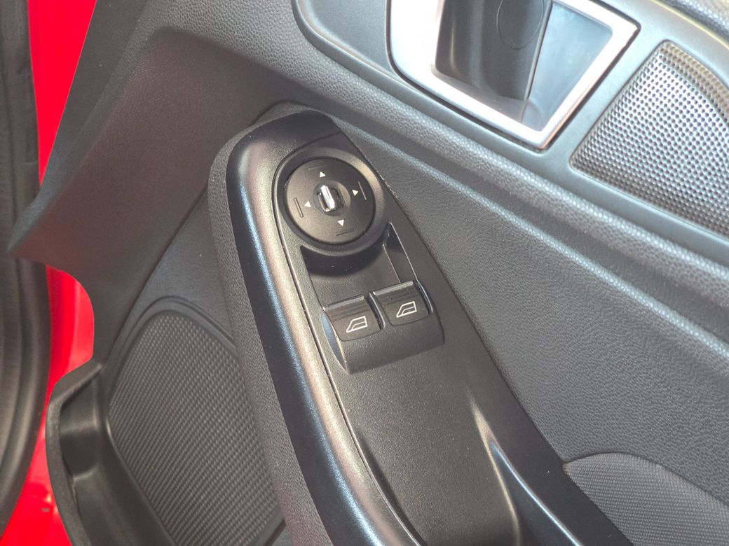 2014 Ford Fiesta