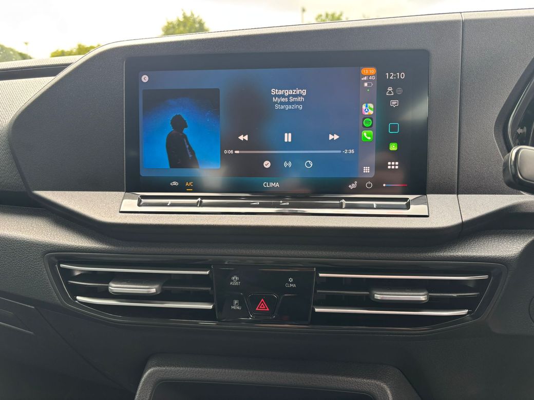 2025 Volkswagen Caddy Maxi Life
