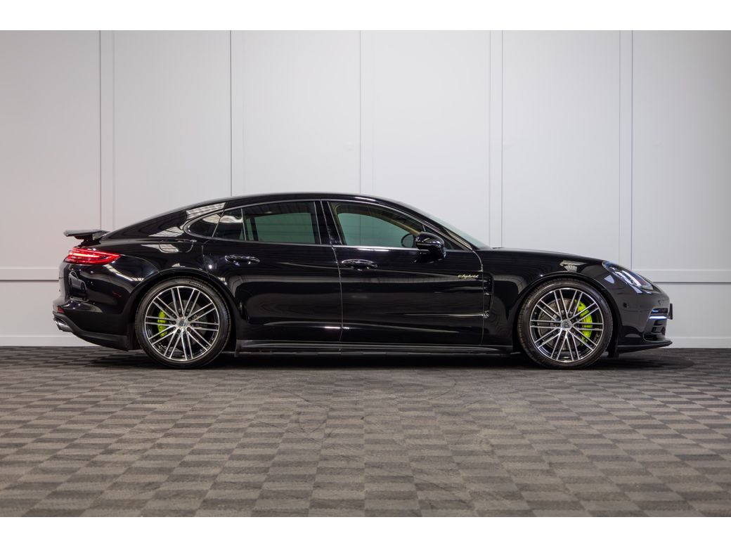 2018 Porsche Panamera