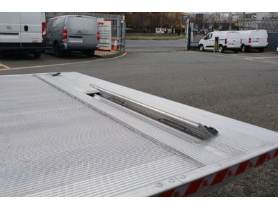2025 FUSO Canter