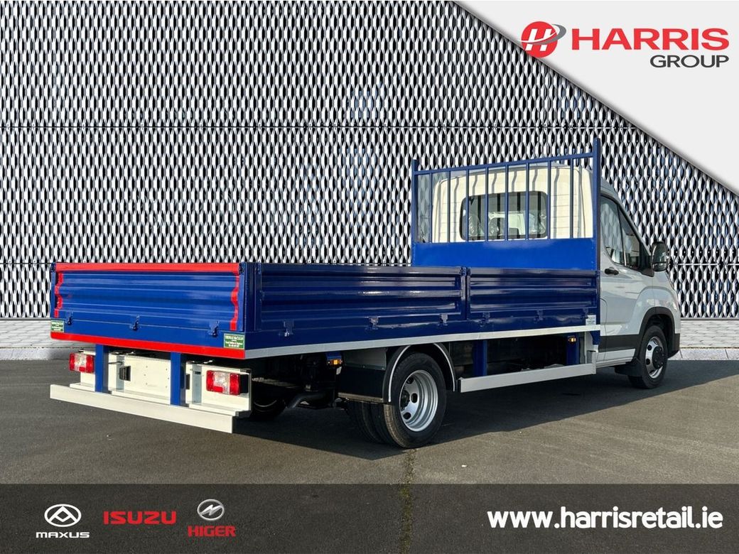 2026 White Maxus Deliver 9