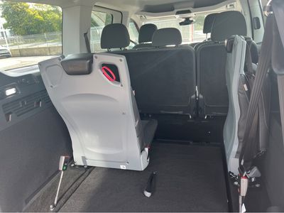 2025 Ford Tourneo Connect