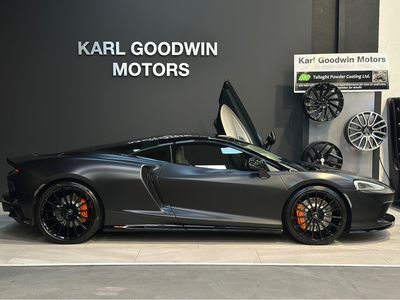 2020 McLaren GT