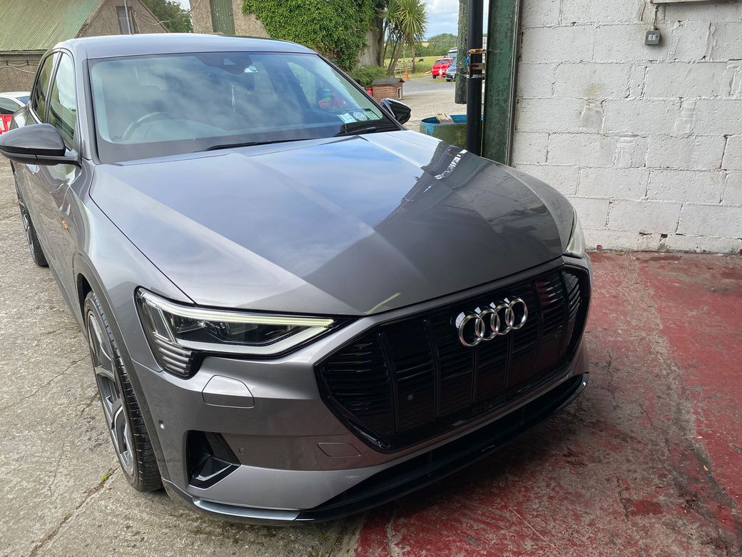 2020 Audi e-tron