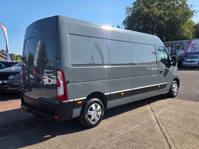 2022 Nissan Interstar