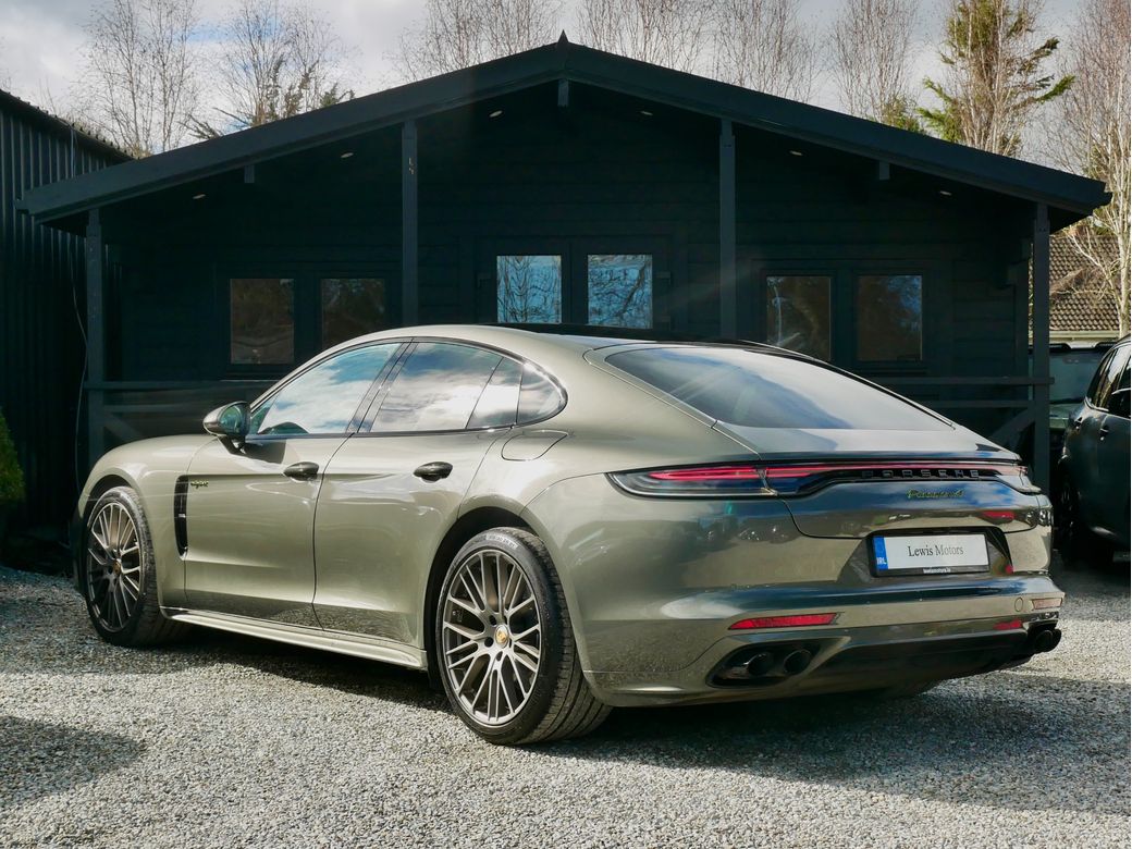 2023 Porsche Panamera