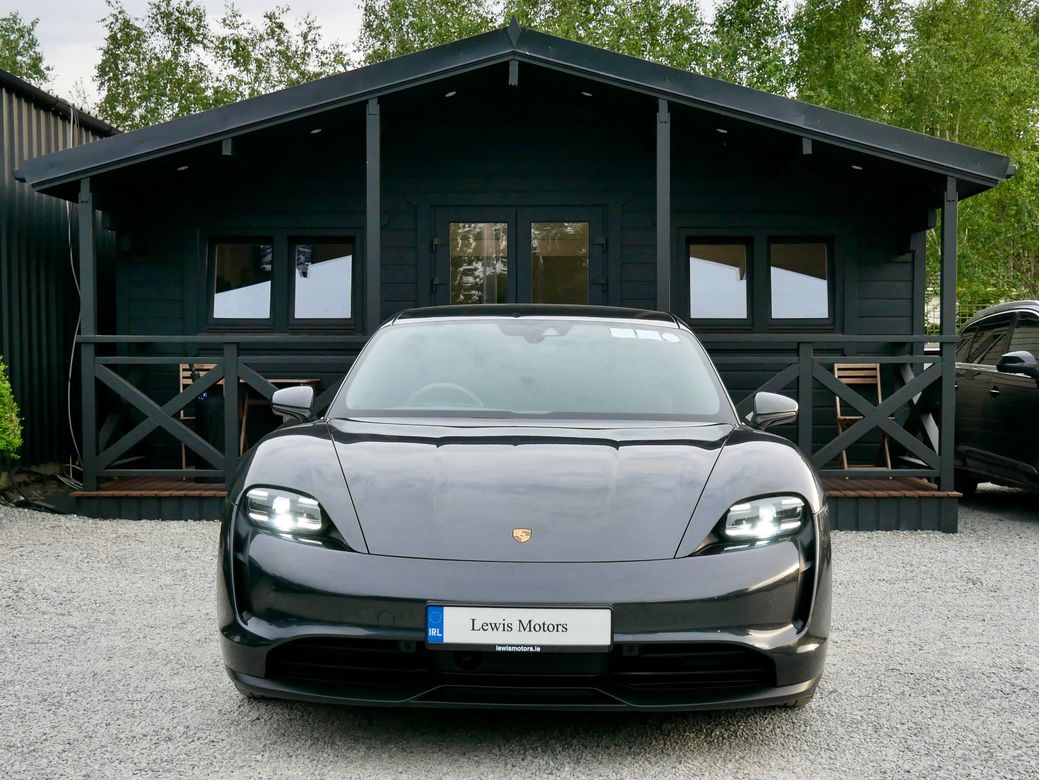 2023 Porsche Taycan