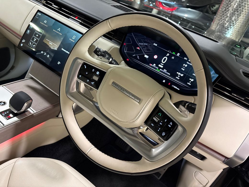 2025 Land Rover Range Rover