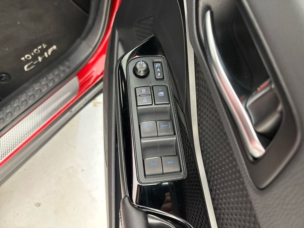 2023 Toyota C-HR