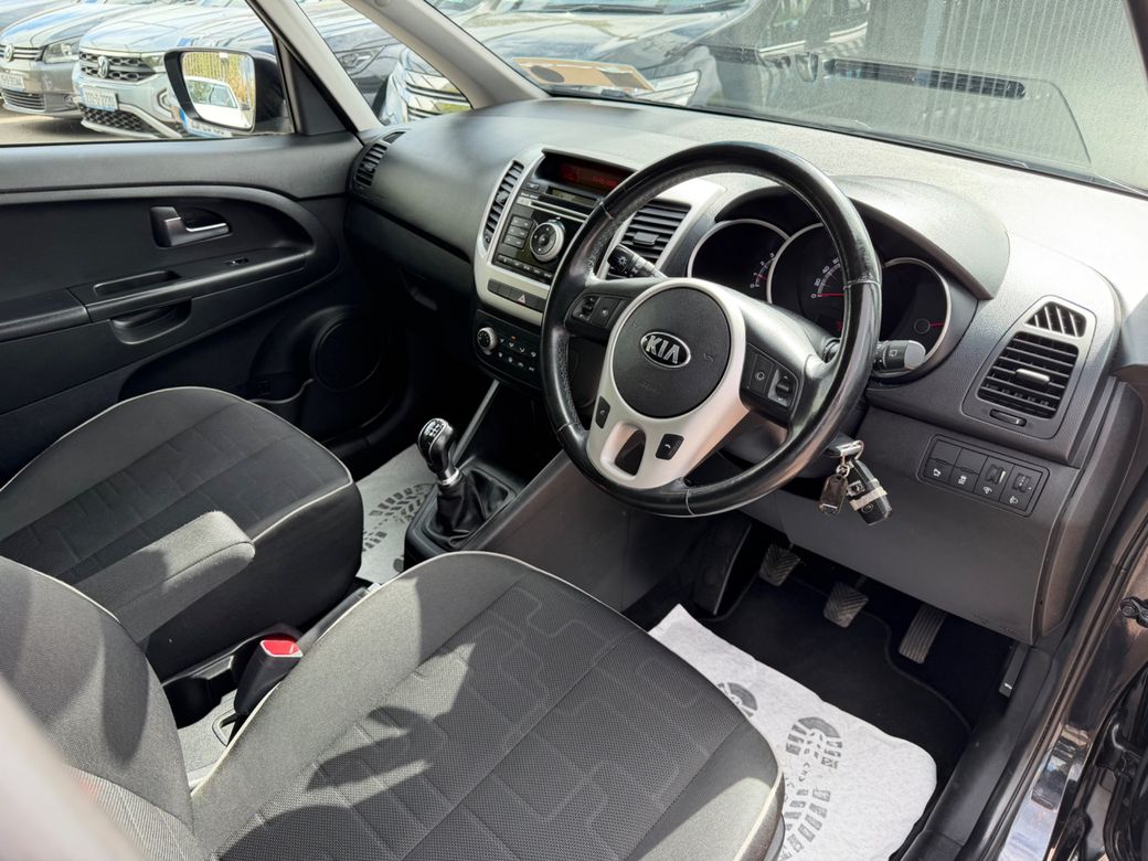 2017 Kia Venga
