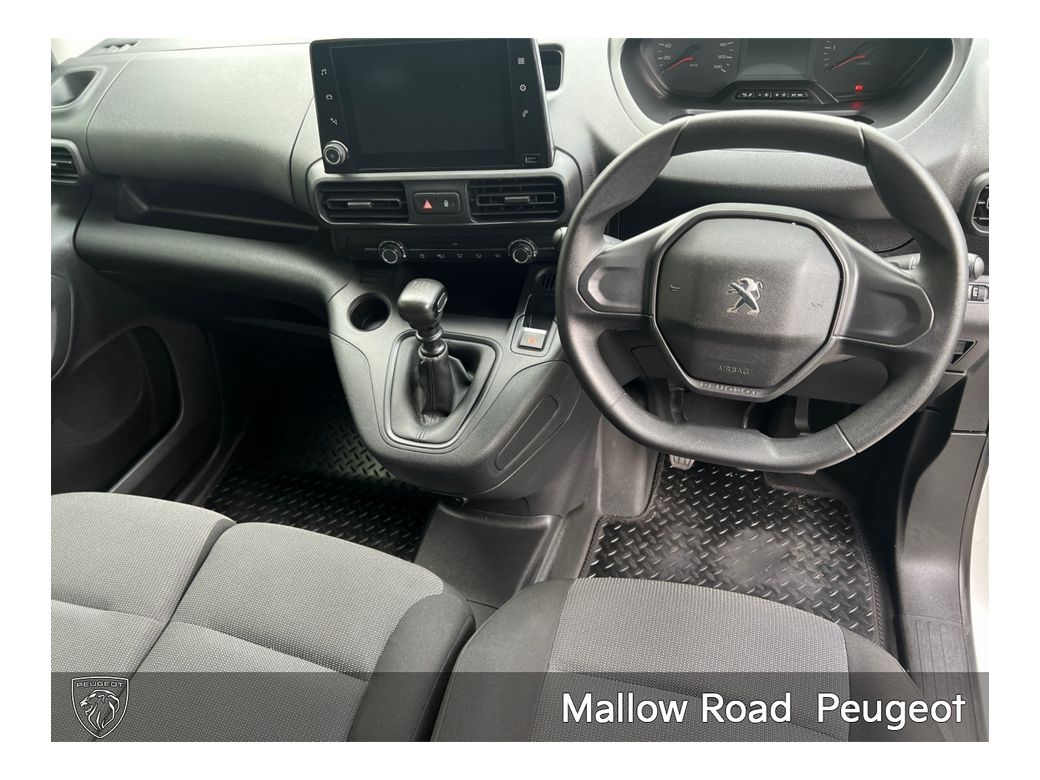 2023 Peugeot Partner